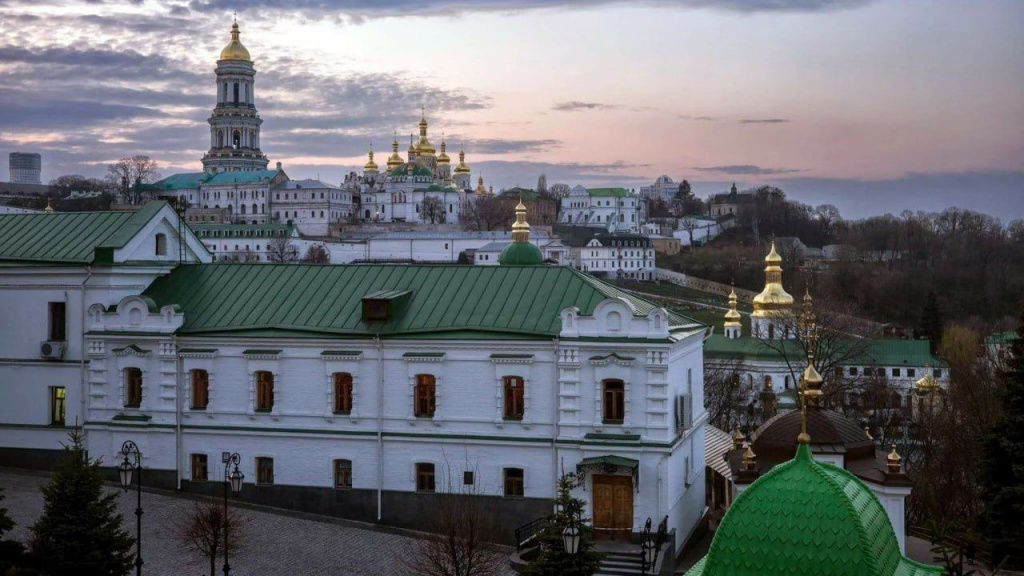 лавра.jpg